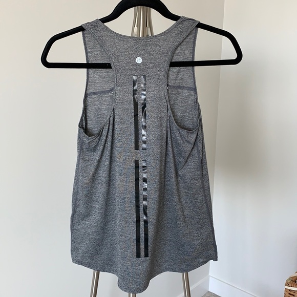 Zella grey tank top with cutout detailing - Picture 2 of 2